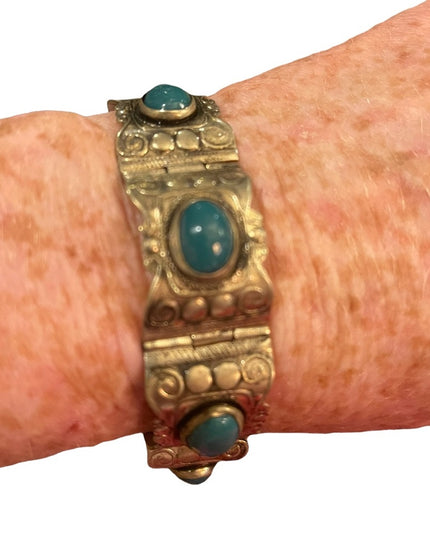 Vintage 1970s Ornate Mexixo Alpaca green Agate Bracelet bangle