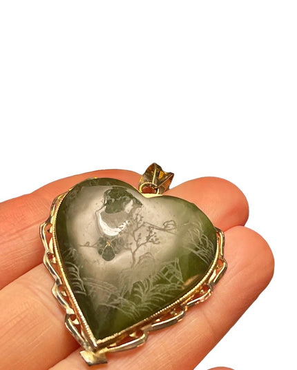 VTG Sterling 925 Jade Siam etched heart pendant