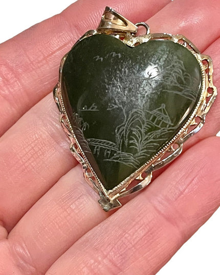 VTG Sterling 925 Jade Siam etched heart pendant