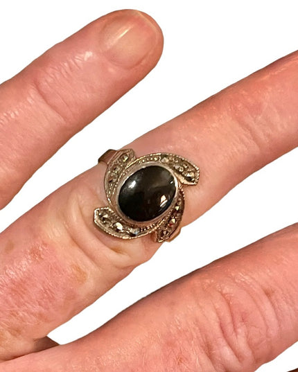 VTG Sterling 925 marcasite black onyx fancy oval ring