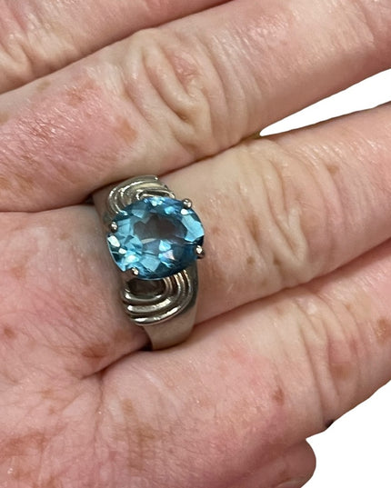 Vintage sterling silver ornate chunky large 925 Topaz Blue stone ring