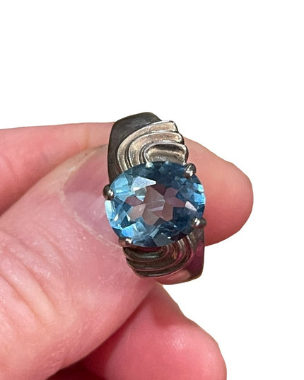 Vintage sterling silver ornate chunky large 925 Topaz Blue stone ring