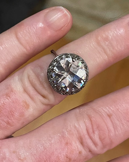 Spactacular large Sparkly Crystal Sterling silver 925 ring vintage