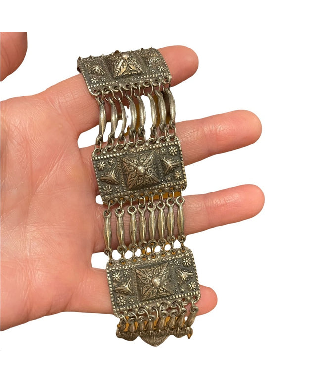 Antique Early 1900s Mexico Sterling silver 900 Link fancy etched mayan bracelet