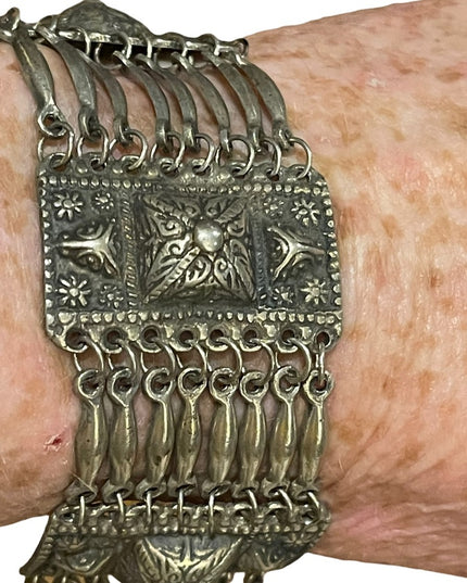 Antique Early 1900s Mexico Sterling silver 900 Link fancy etched mayan bracelet