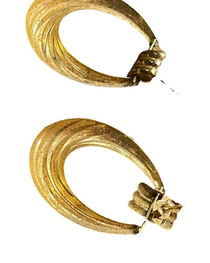 14k Gold fancy dangle earrings