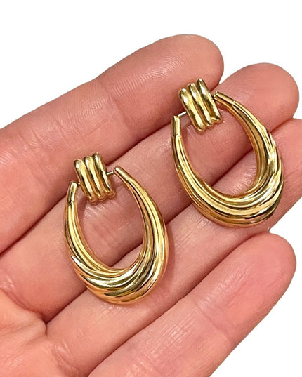 14k Gold fancy dangle earrings