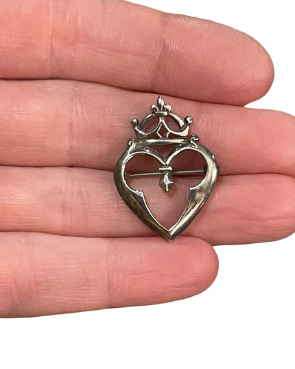 vintage Celtic Sterling silver Scottish heart & crown brooch