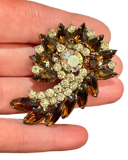 Vintage Large carmel brown crystal clear brooch AB 1960s