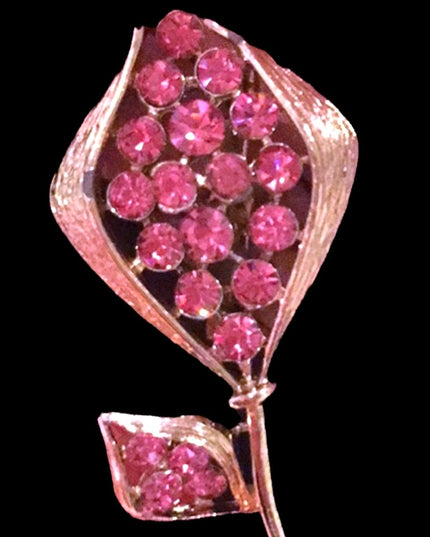Vintage crystal flower brooch 2”