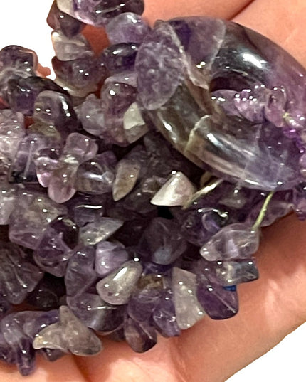 Beautiful vintage amethyst chip with donught pendant necklace 36”