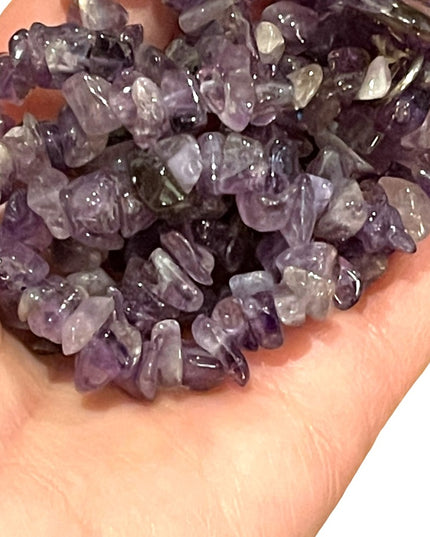 Beautiful vintage amethyst chip with donught pendant necklace 36”