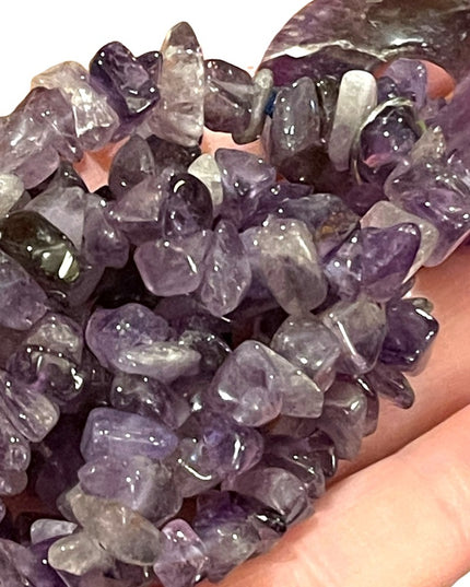Beautiful vintage amethyst chip with donught pendant necklace 36”