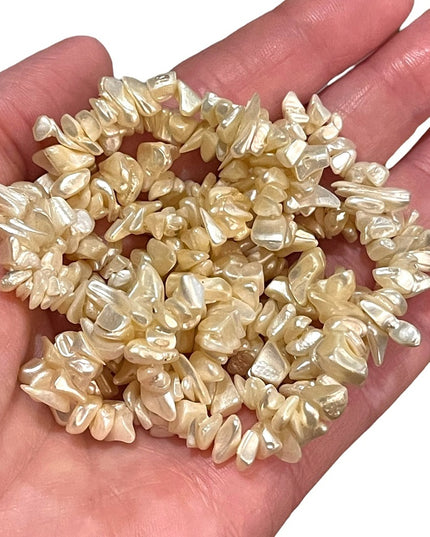 Vintage Shell Necklace 36” Chip cream MOP