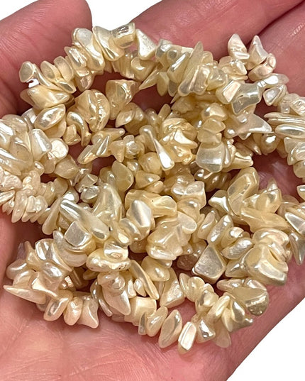 Vintage Shell Necklace 36” Chip cream MOP
