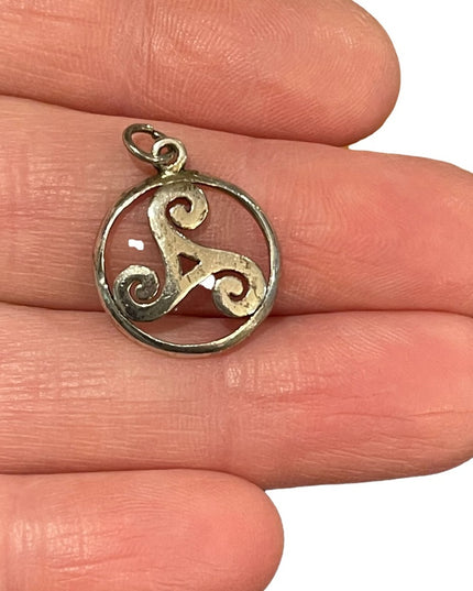 Sterling silver 925 Peter Stone Celtic Triskele Pendant