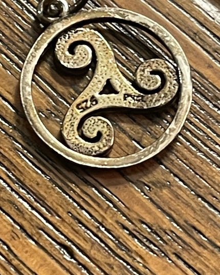 Sterling silver 925 Peter Stone Celtic Triskele Pendant