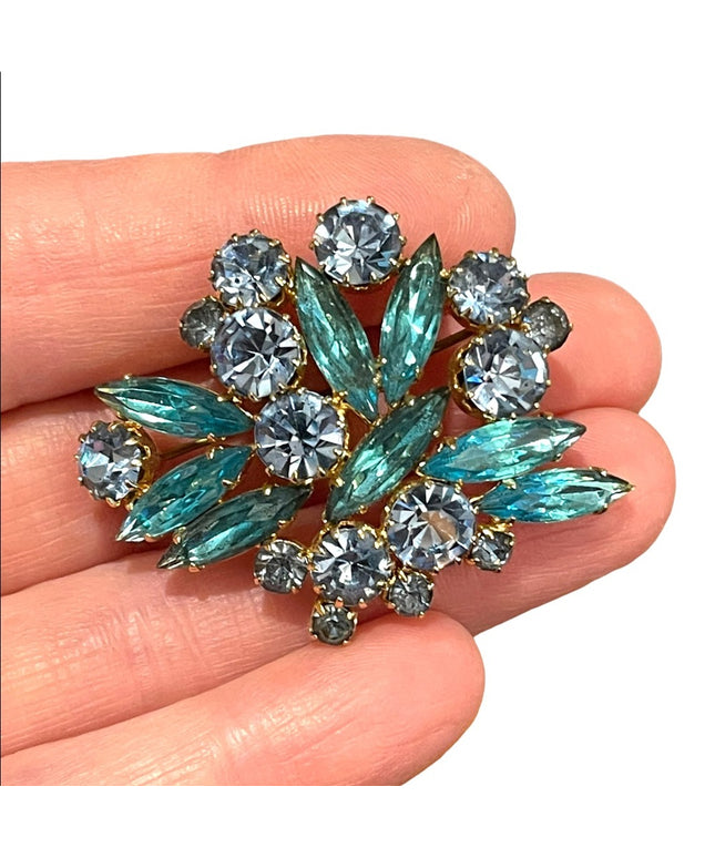 Vintage 1960s Stunning blue crystal statement brooch gold finish