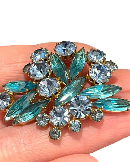 Vintage 1960s Stunning blue crystal statement brooch gold finish
