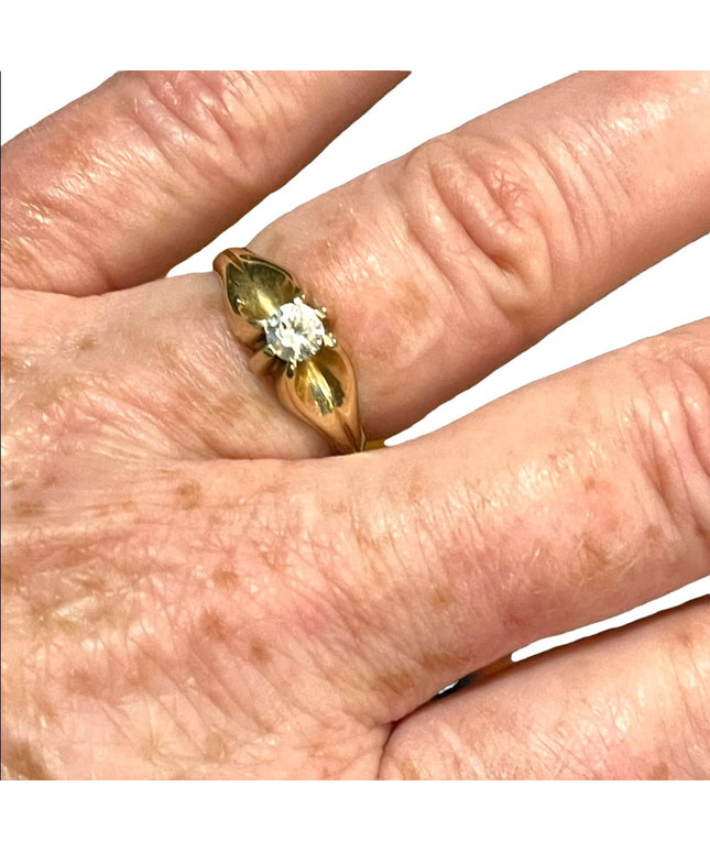 Vintage 14k Gold CZ engagement ring