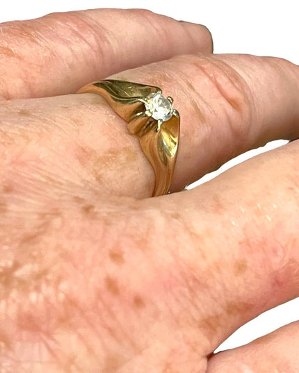 Vintage 14k Gold CZ engagement ring