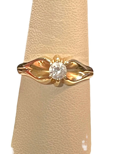 Vintage 14k Gold CZ engagement ring