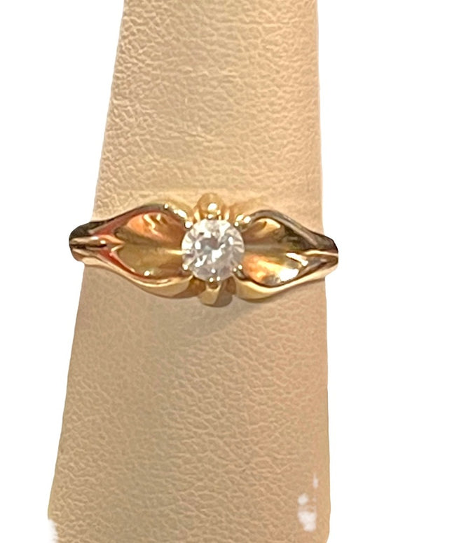 Vintage 14k Gold CZ engagement ring
