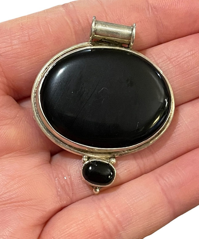 Vintage 1950s sterling silver 925 Navajo Black onyx statement necklace pendant
