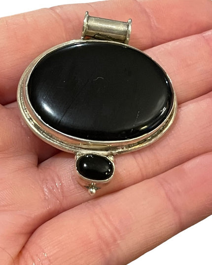 Vintage 1950s sterling silver 925 Navajo Black onyx statement necklace pendant