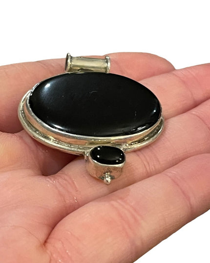 Vintage 1950s sterling silver 925 Navajo Black onyx statement necklace pendant