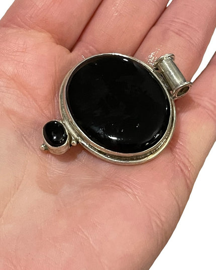 Vintage 1950s sterling silver 925 Navajo Black onyx statement necklace pendant