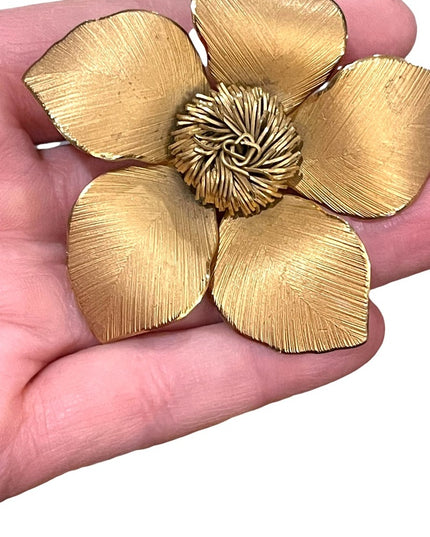 Large vintage gold plated ornate flower brooch 1960s