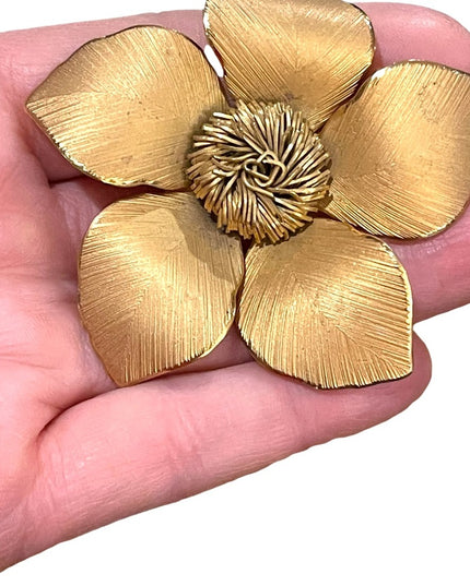 Large vintage gold plated ornate flower brooch 1960s