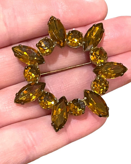Vintage 1950s Amber crystal brown starburst brooch