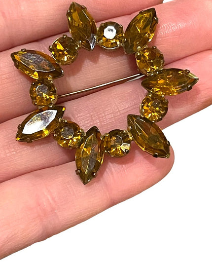 Vintage 1950s Amber crystal brown starburst brooch
