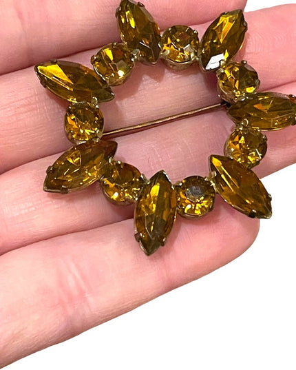 Vintage 1950s Amber crystal brown starburst brooch