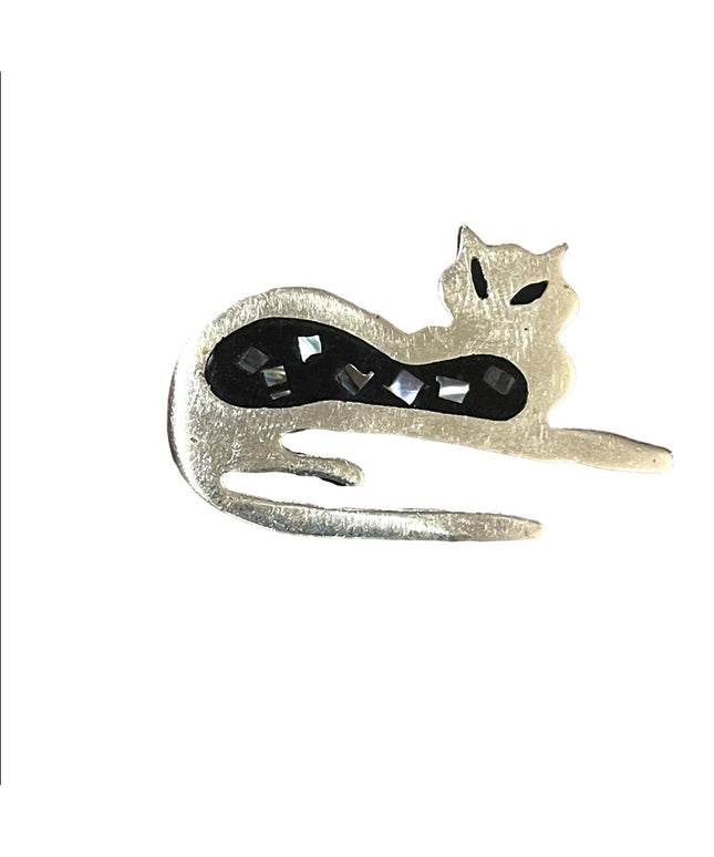Vintage sterling silver alpaca sitting kitty cat brooch enameled