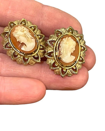 Vintage 1960s Fancy ornate gold finish resin cameo clip on earrings