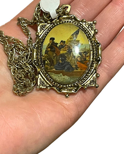 Vintage Colonial scene Large cameo pendant necklace