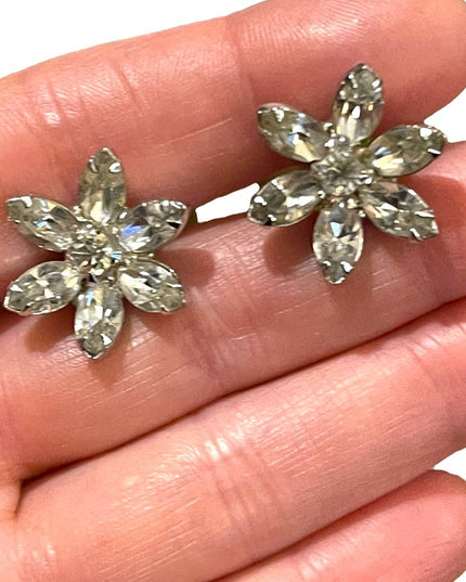 Vintage 1960s silver finish  Bell Crystal sparkle flower screwback earrings
