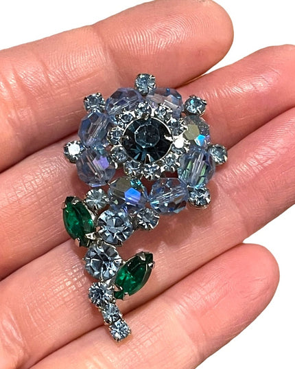 Vintage blue rhinestones & crystal flower brooch 1960s Juliana