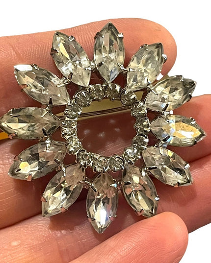 Stunning Vintage Triad Crystal flower brooch sparkle 1960s
