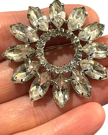 Stunning Vintage Triad Crystal flower brooch sparkle 1960s