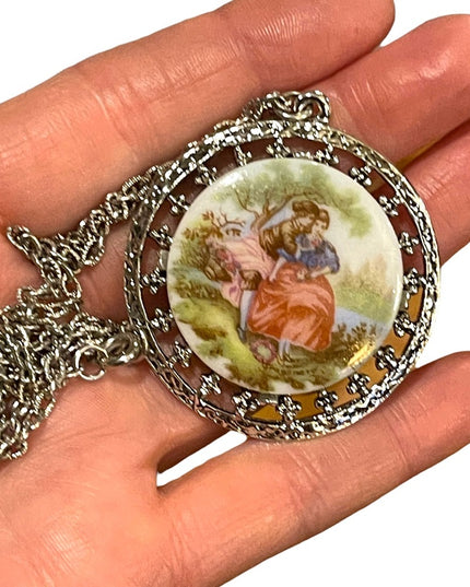 Beautiful Victorian scene silver finish large vintage pendant necklace cameo