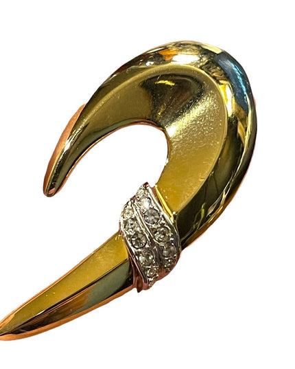 Vintage gold tone brooch 2”