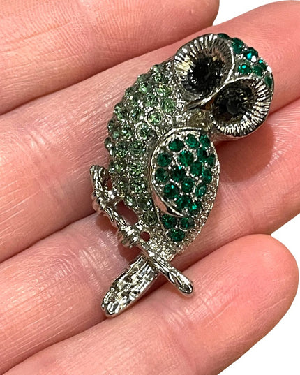 Vintage green crystal silver finish owl brooch