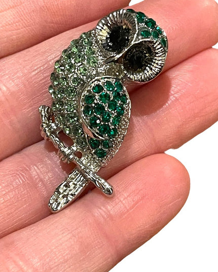 Vintage green crystal silver finish owl brooch
