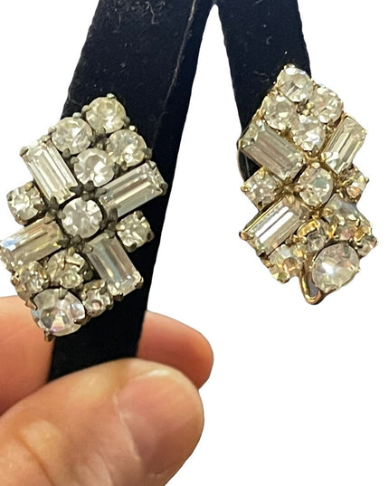 Vintage 1950s Gold finish SHERMAN Clear crystal fancy clip on earrings