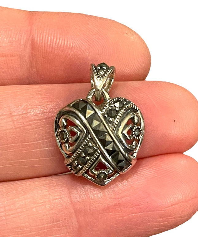 Vintage sterling silver 925 marcasite heart necklace pendant