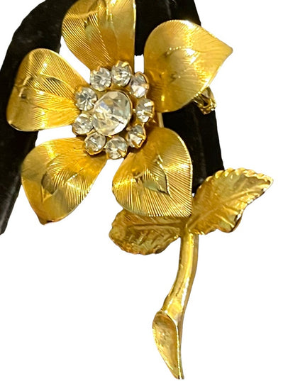 Vintage gold finish crystal rhinestone etched flower metal brooch